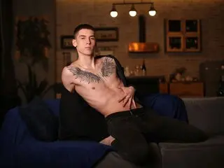 Camshow livejasmine JaronJey
