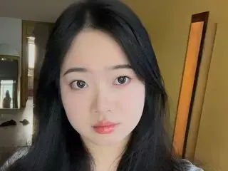 Nude online LeeHuilin